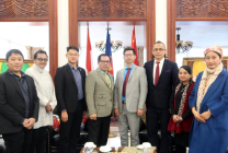 掘金集团总裁梁辉拜访印尼使馆，与周浩黎大使阁下共同商讨克林泰尔项目